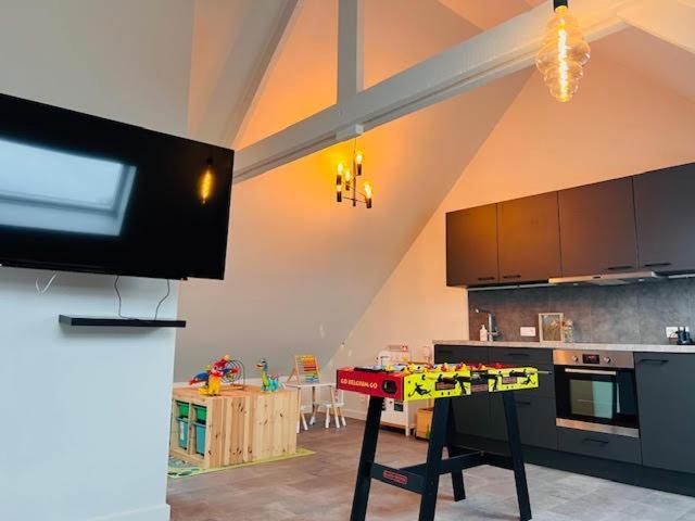 Family Appartement 'Marieo' With Game Room And Outdoor Facilities Gistel Exterior foto